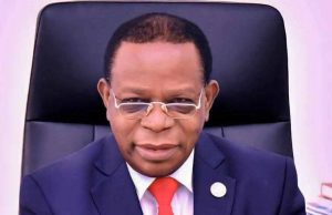 Président de l’AFDC-A Kasaï central, Sylvain Bakajika salue l’exemplarité de l’engagement de Modeste Bahati Modeste Bahati Lukwebo, président du regroupement politique AFDC-A et deuxième vice-président du sénat |Photo : Droits tiers