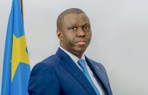 Dédollarisation forcée : Wameso et la BCC jouent un poker menteur à haut risque pour l’économie congolaise